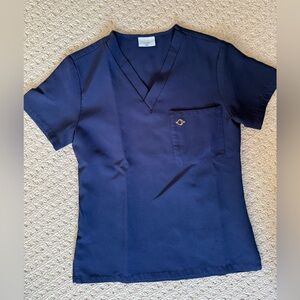 Luuna Scrubs Navy Blue V-Neck Scrub top